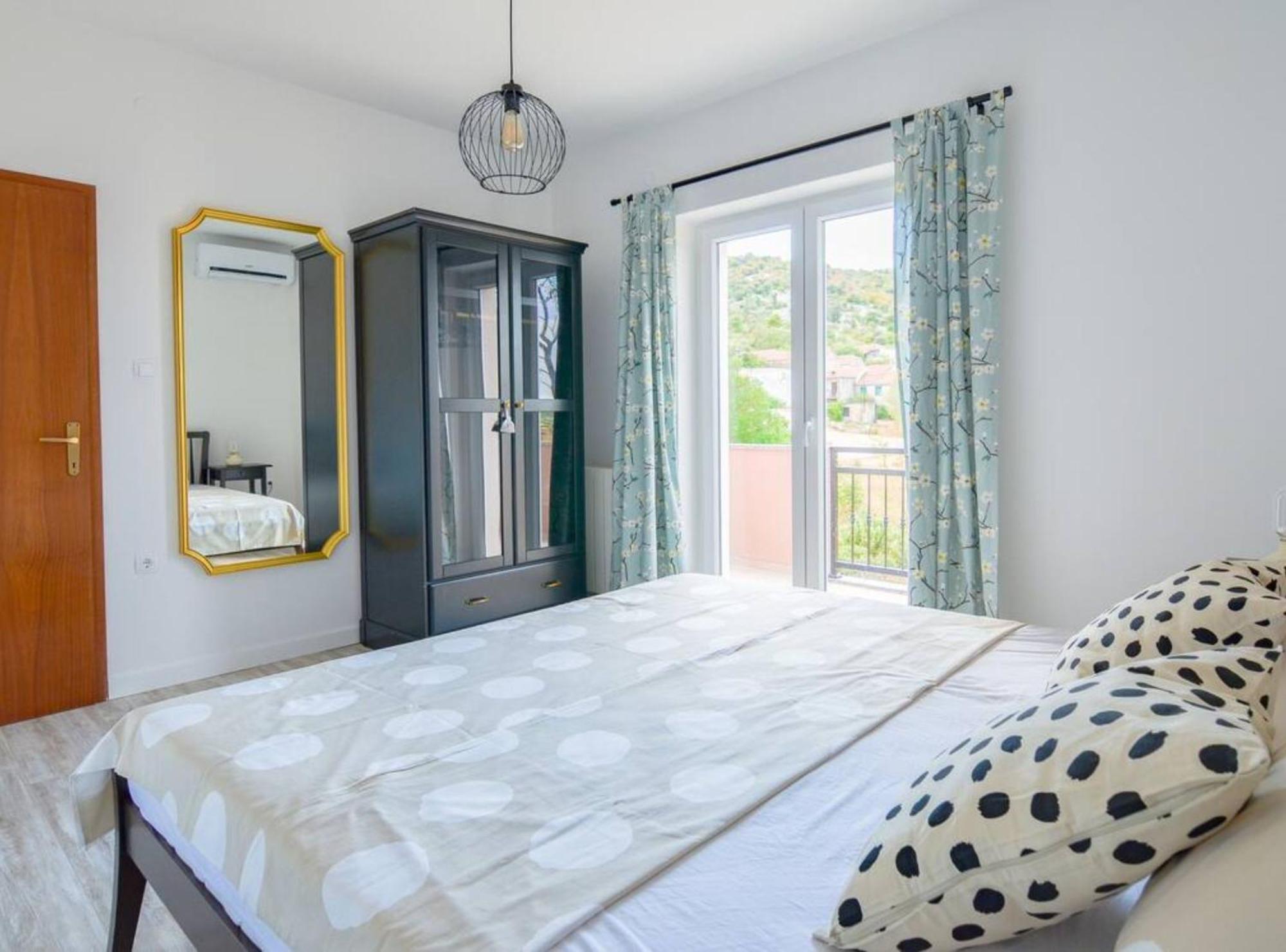 Apartment Villa Troskot Pirovac Extérieur photo